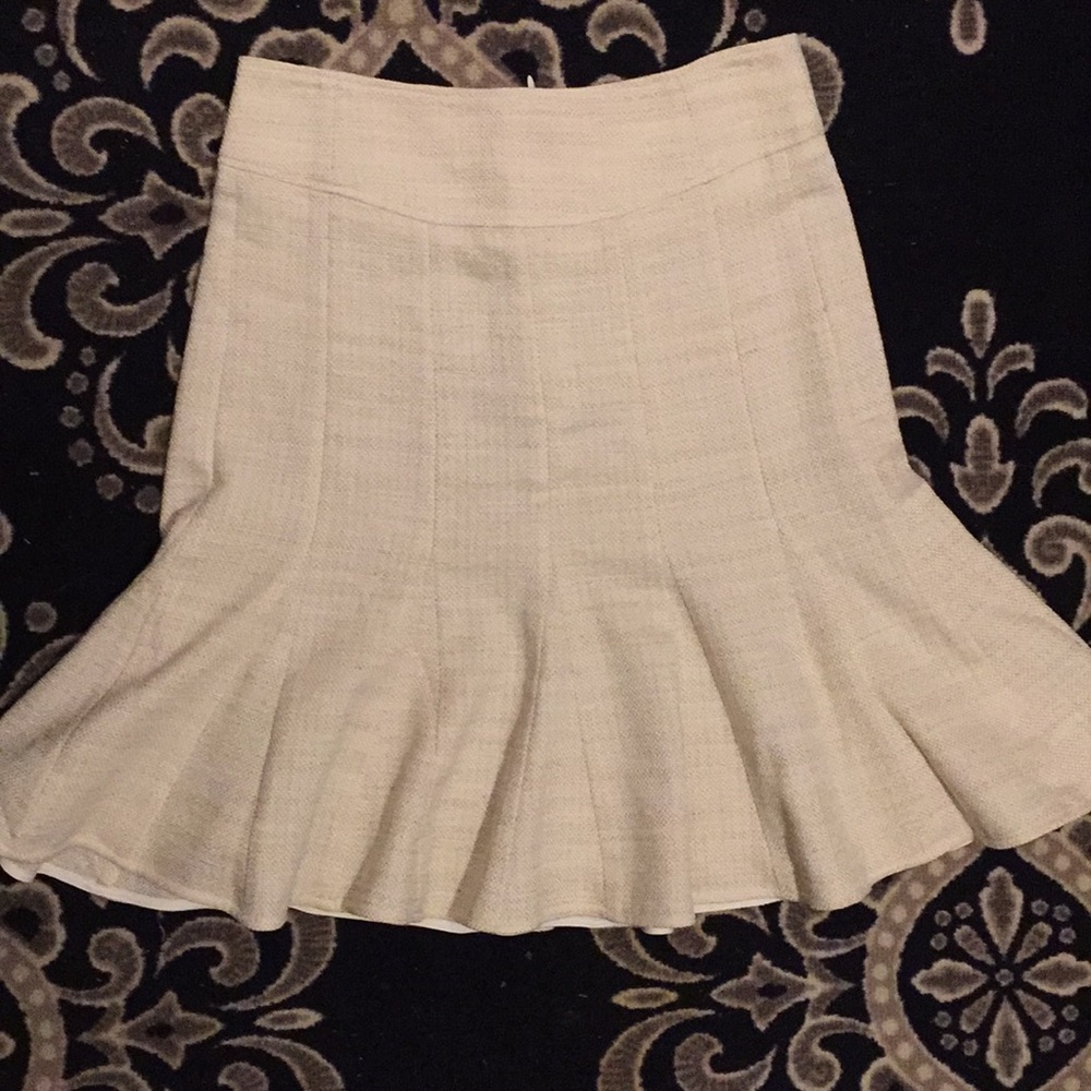 ARMANI COLLEZIONI SKIRT NWT!!!! 💕